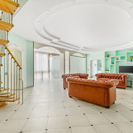 Deribasivska Cozy 4-Room Apartment Odessa Exterior foto