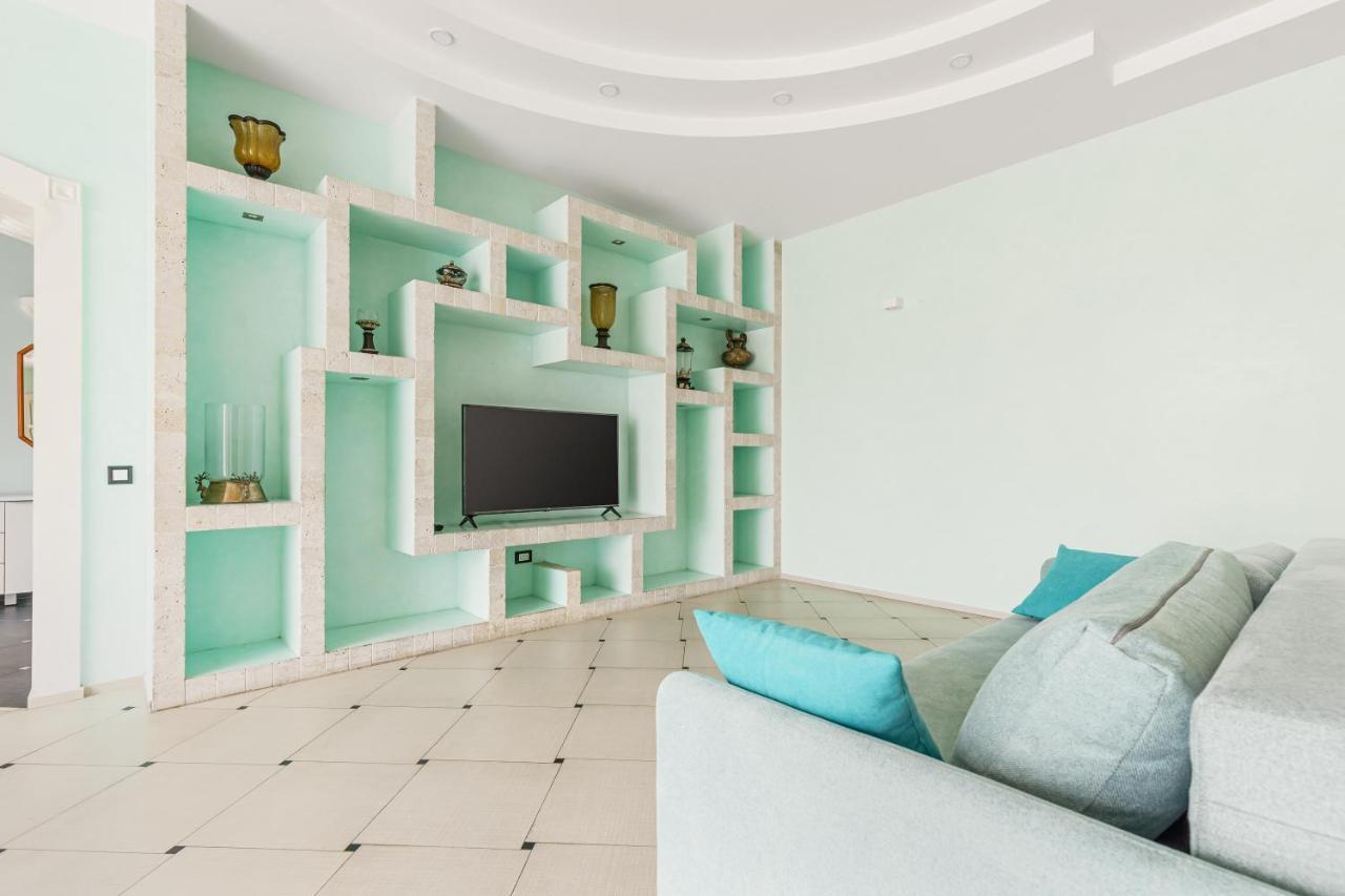 Deribasivska Cozy 4-Room Apartment Odessa Exterior foto